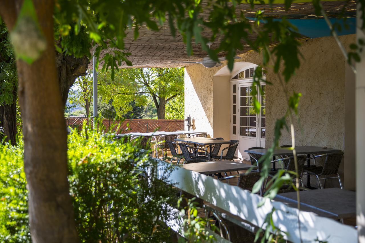 Lou Caleou Hotel Vénéjan